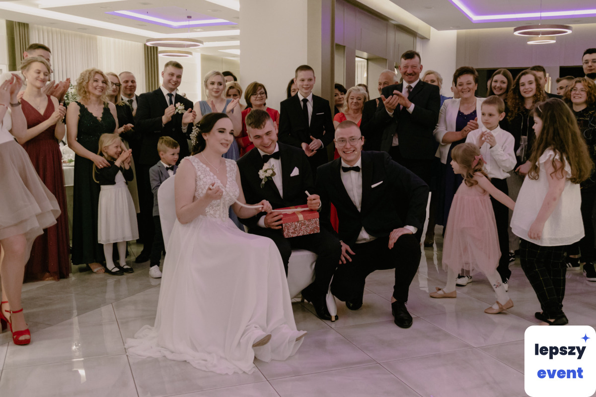 Pokaz iluzji i magia na event | Pokaz Iluzji - Iluzjonista i Mistrz Ucieczek — zdjęcie 3