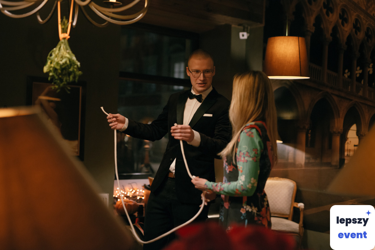 Pokaz iluzji i magia na event | Pokaz Iluzji - Iluzjonista i Mistrz Ucieczek — zdjęcie 4