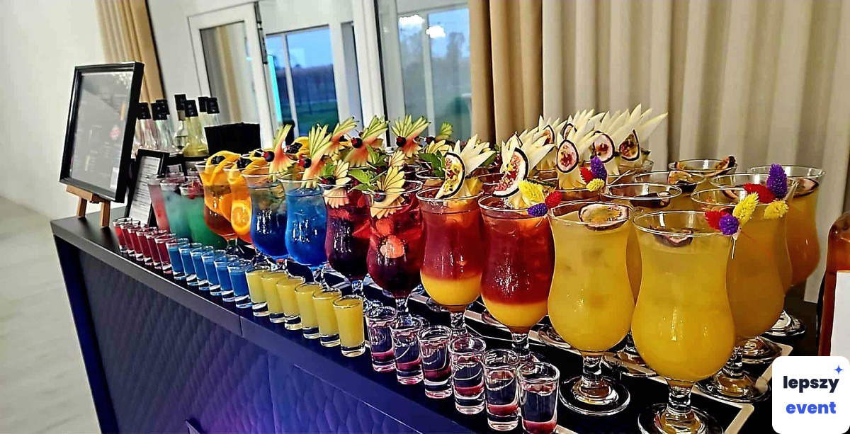 Mobilny drink bar i obsługa barmańska | Event Cocktails — zdjęcie 2