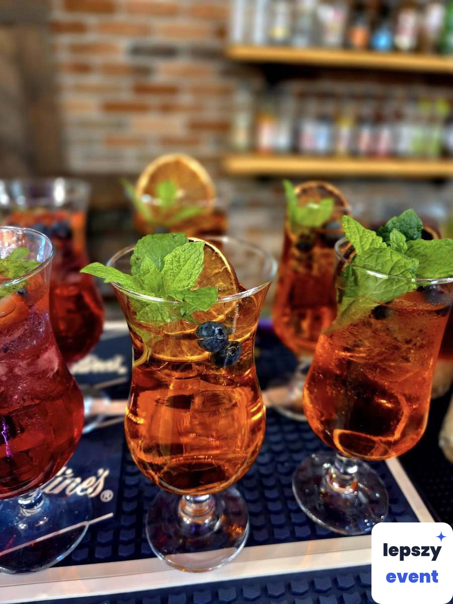 Mobilny drink bar i obsługa barmańska | Event Cocktails — zdjęcie 6