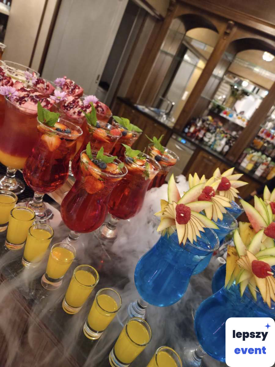 Mobilny drink bar i obsługa barmańska | Event Cocktails — zdjęcie 9