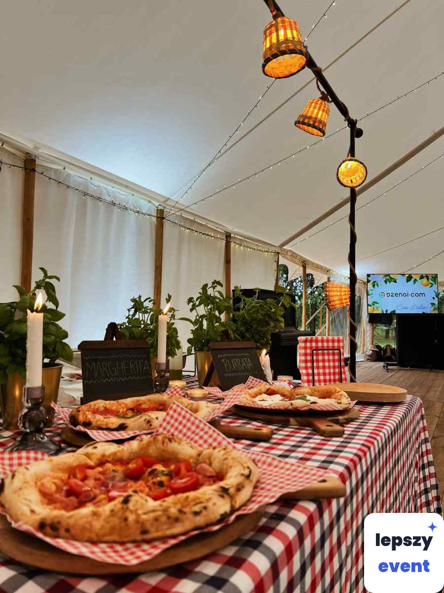 Pizza na żywo i mobilna strefa jedzenia | Piccka mobilna pizza — zdjęcie 2