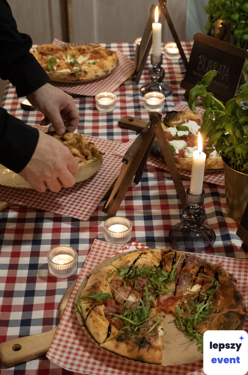 Pizza na żywo i mobilna strefa jedzenia | Piccka mobilna pizza — zdjęcie 9