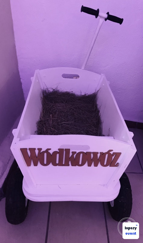 Wódkowóz do przewozu trunków | mobilna atrakcja eventowa