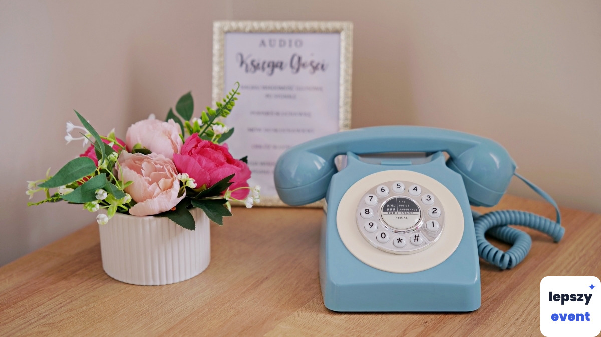 Telefon życzeń audio i pamiątka z wydarzenia | Nagrajsie - Audio Księga Gości — zdjęcie 4