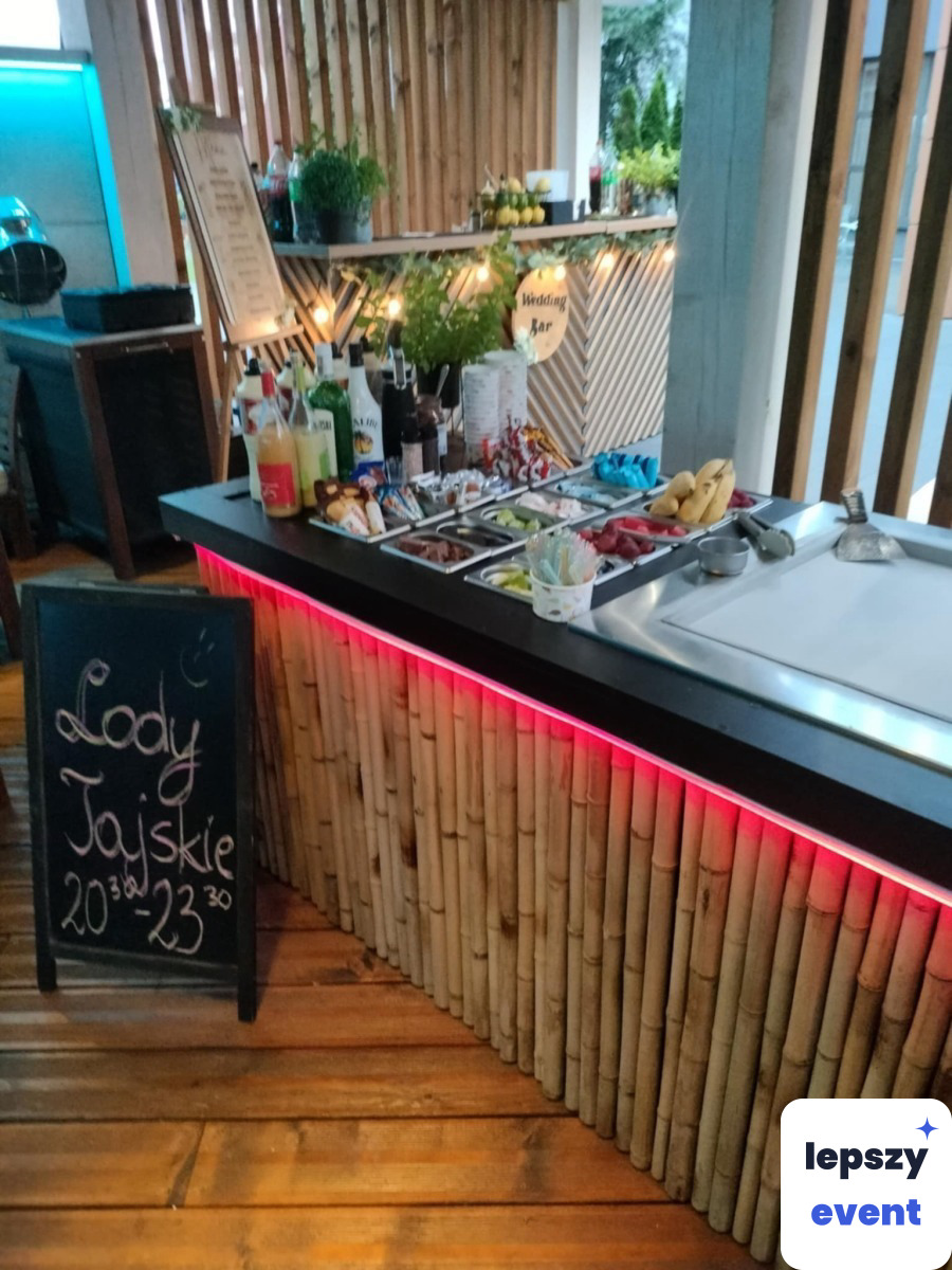 Mobilny sushi master i pokaz kulinarny | Live Sushi & Lody Tajskie — zdjęcie 10
