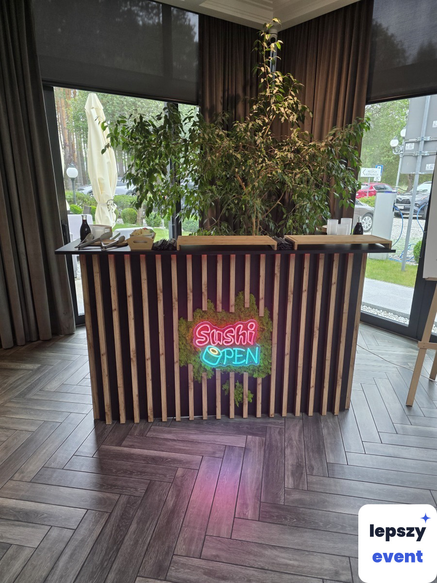 Mobilny sushi master i pokaz kulinarny | Live Sushi & Lody Tajskie — zdjęcie 12