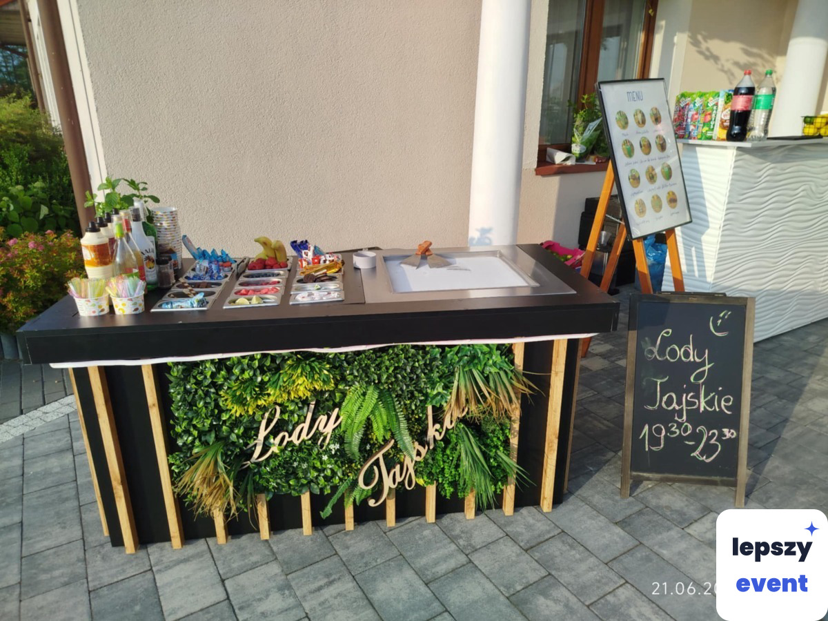 Mobilny sushi master i pokaz kulinarny | Live Sushi & Lody Tajskie — zdjęcie 13