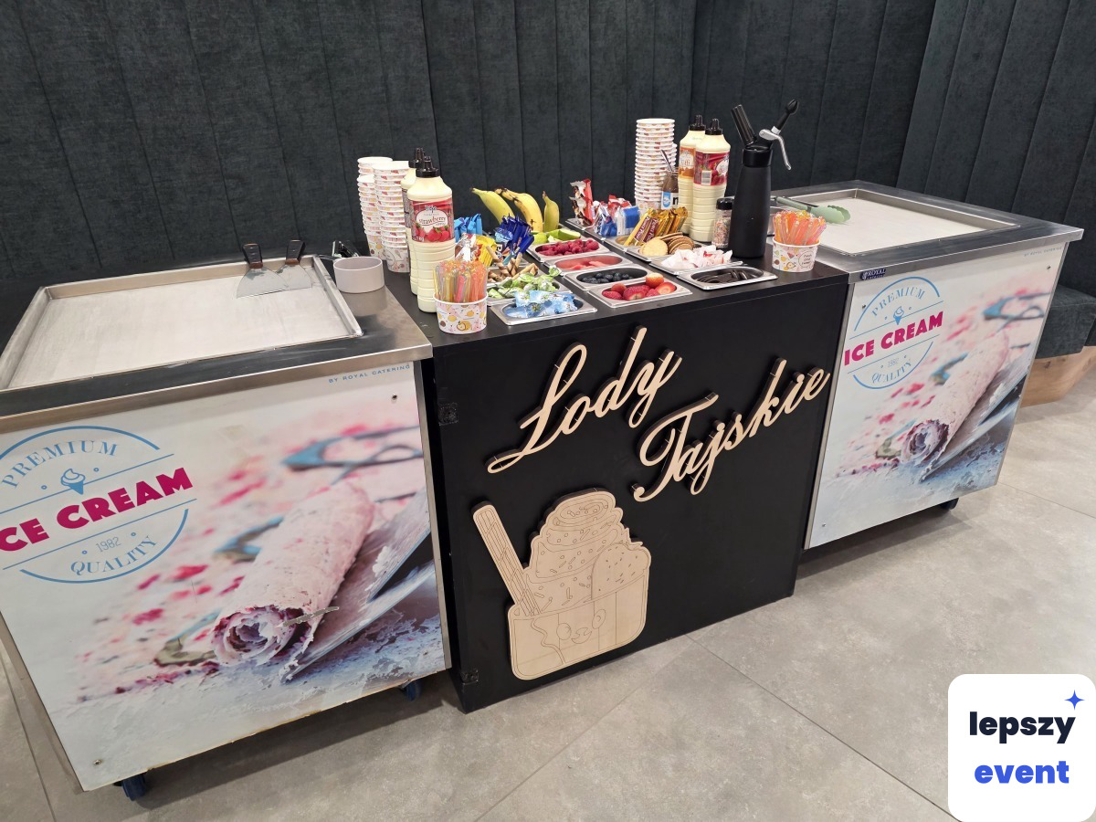 Mobilny sushi master i pokaz kulinarny | Live Sushi & Lody Tajskie — zdjęcie 14