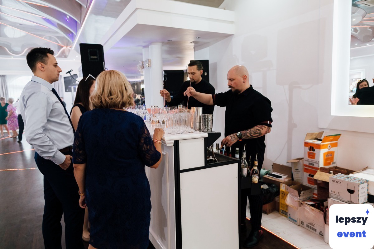Mobilny drink bar i obsługa barmańska | Mr. Black — zdjęcie 7