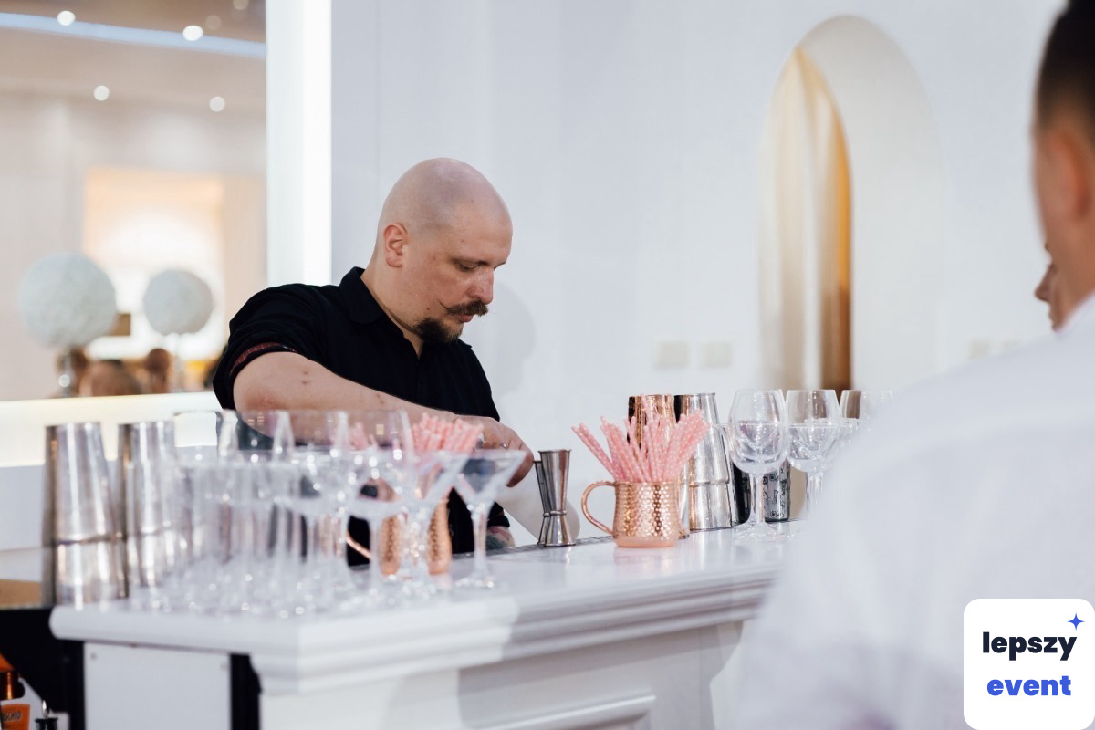 Mobilny drink bar i obsługa barmańska | Mr. Black — zdjęcie 9