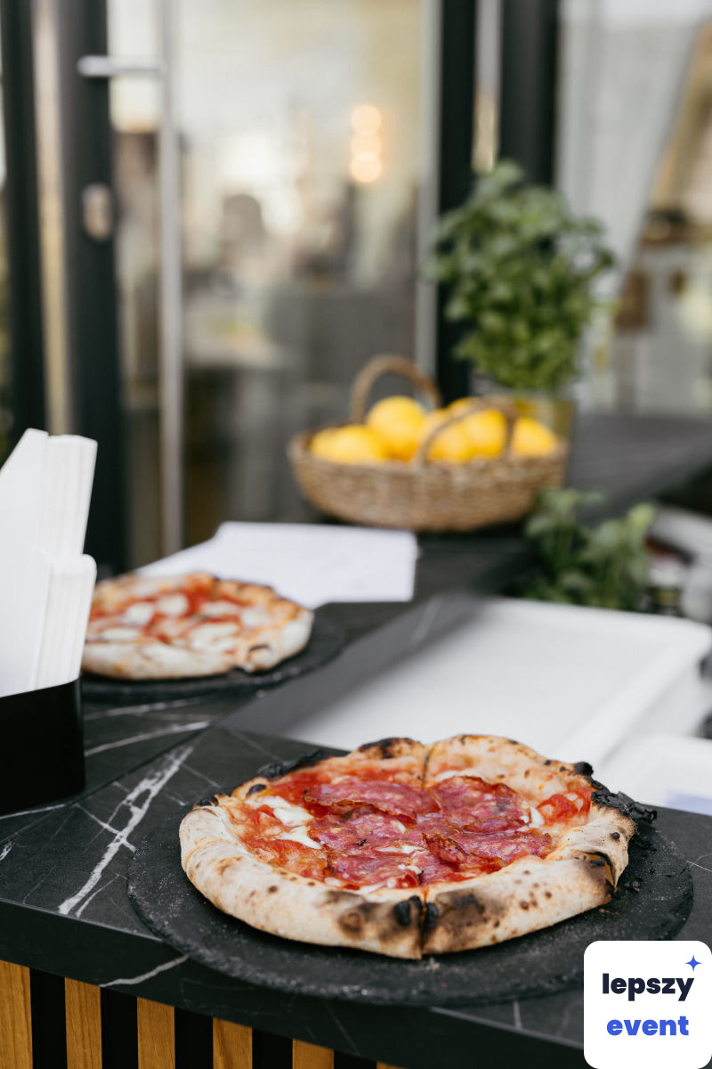 Pizza na żywo i mobilna strefa jedzenia | PIZZA na żywo - Slice of Napoli — zdjęcie 6