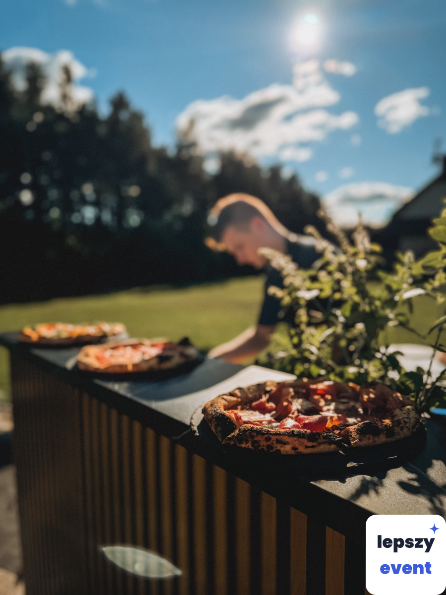 Pizza na żywo i mobilna strefa jedzenia | PIZZA na żywo - Slice of Napoli — zdjęcie 10