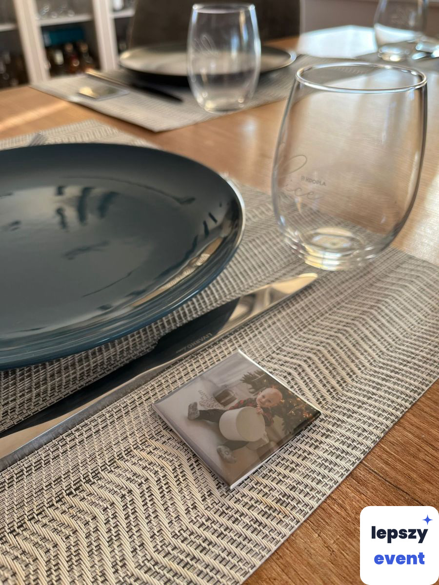Magnesy pamiątkowe tworzone podczas eventu | magnetyczni - fotomagnesy na żywo — zdjęcie 2